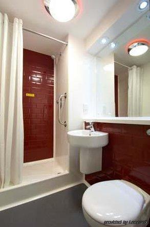 Travelodge Cameron Toll 3* EDI